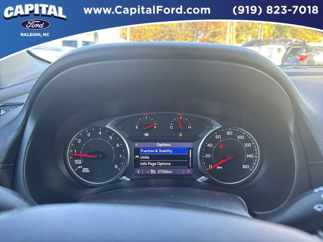 Used 2023 GMC Terrain SLT w/ Tech Package image 25