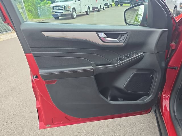 Certified 2022 Ford Escape SEL AWD/4WD image 11
