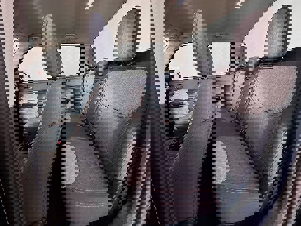 Certified 2022 Ford Maverick XLT w/ XLT Luxury Package image 16