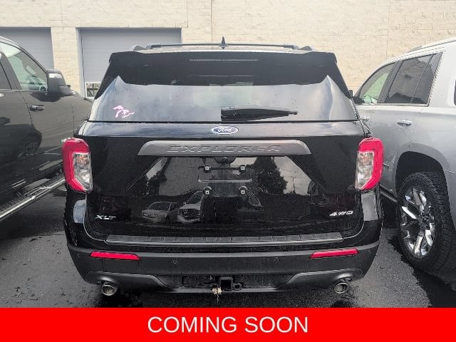 Certified 2024 Ford Explorer XLT w/ Equipment Group 202A AWD/4WD image 7