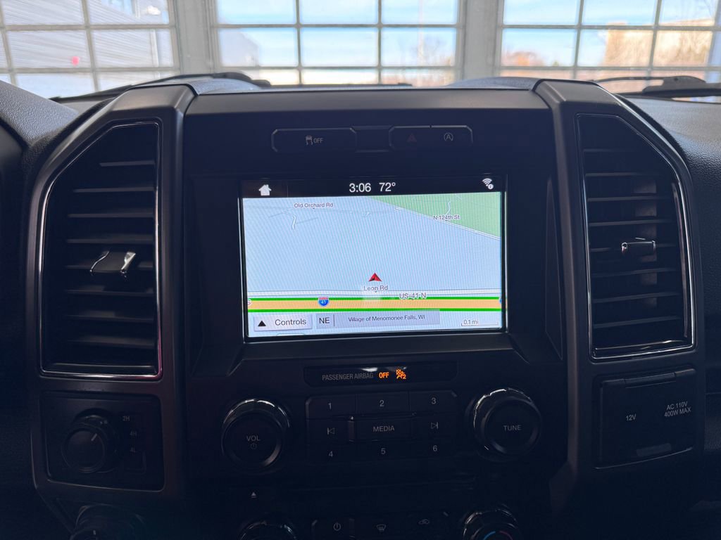 Certified 2018 Ford F150 XLT w/ Equipment Group 302A Luxury image 20