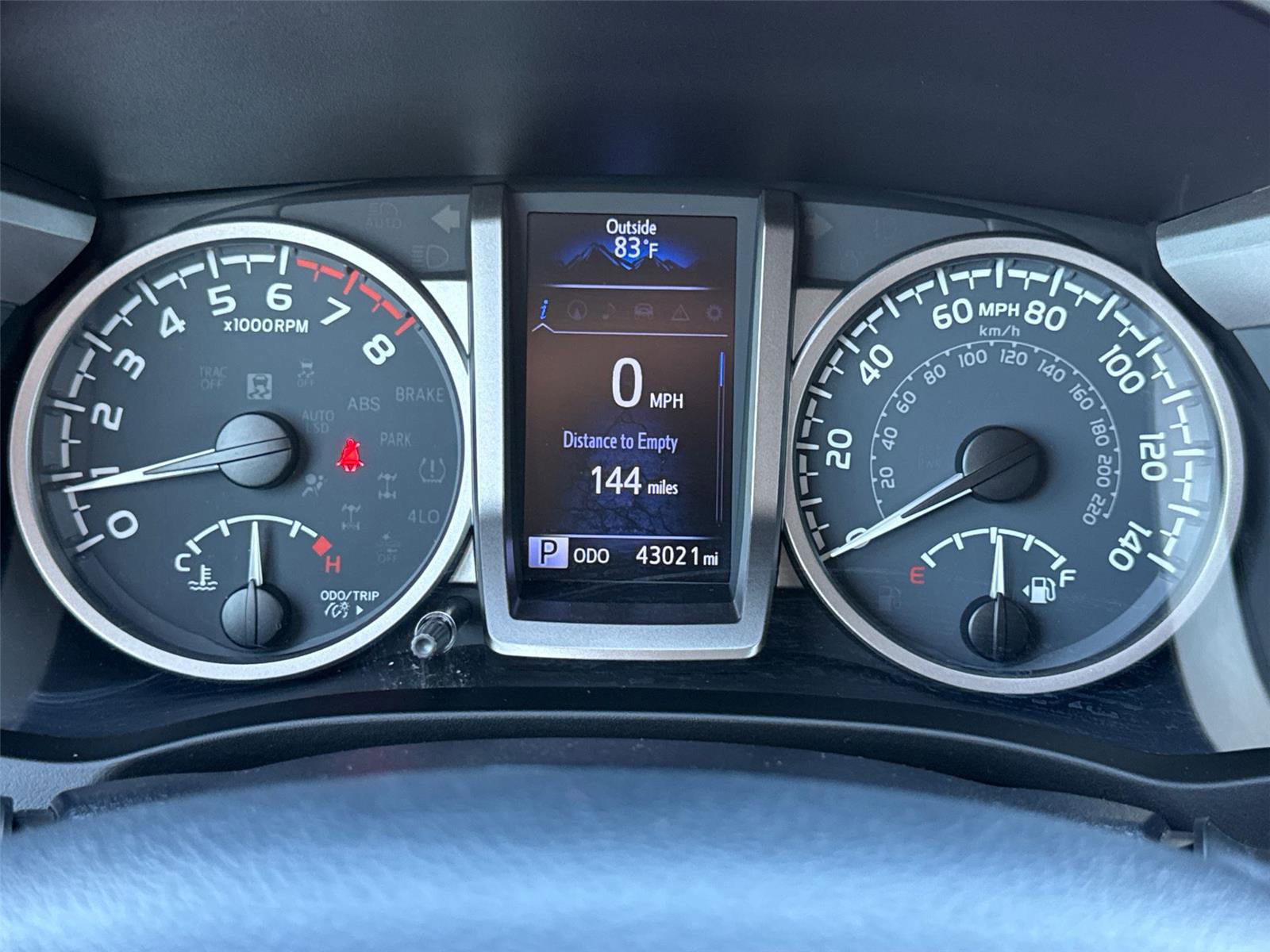 Used 2020 Toyota Tacoma SR5 image 32