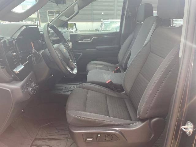Used 2024 Chevrolet Silverado 1500 LT AWD/4WD image 13