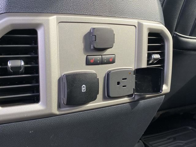 Certified 2022 Ford F350 Lariat w/ Tremor Off-Road Package image 17