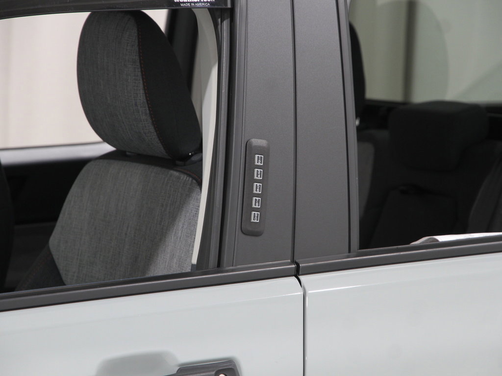 Certified 2023 Ford Maverick XLT w/ XLT Luxury Package image 5