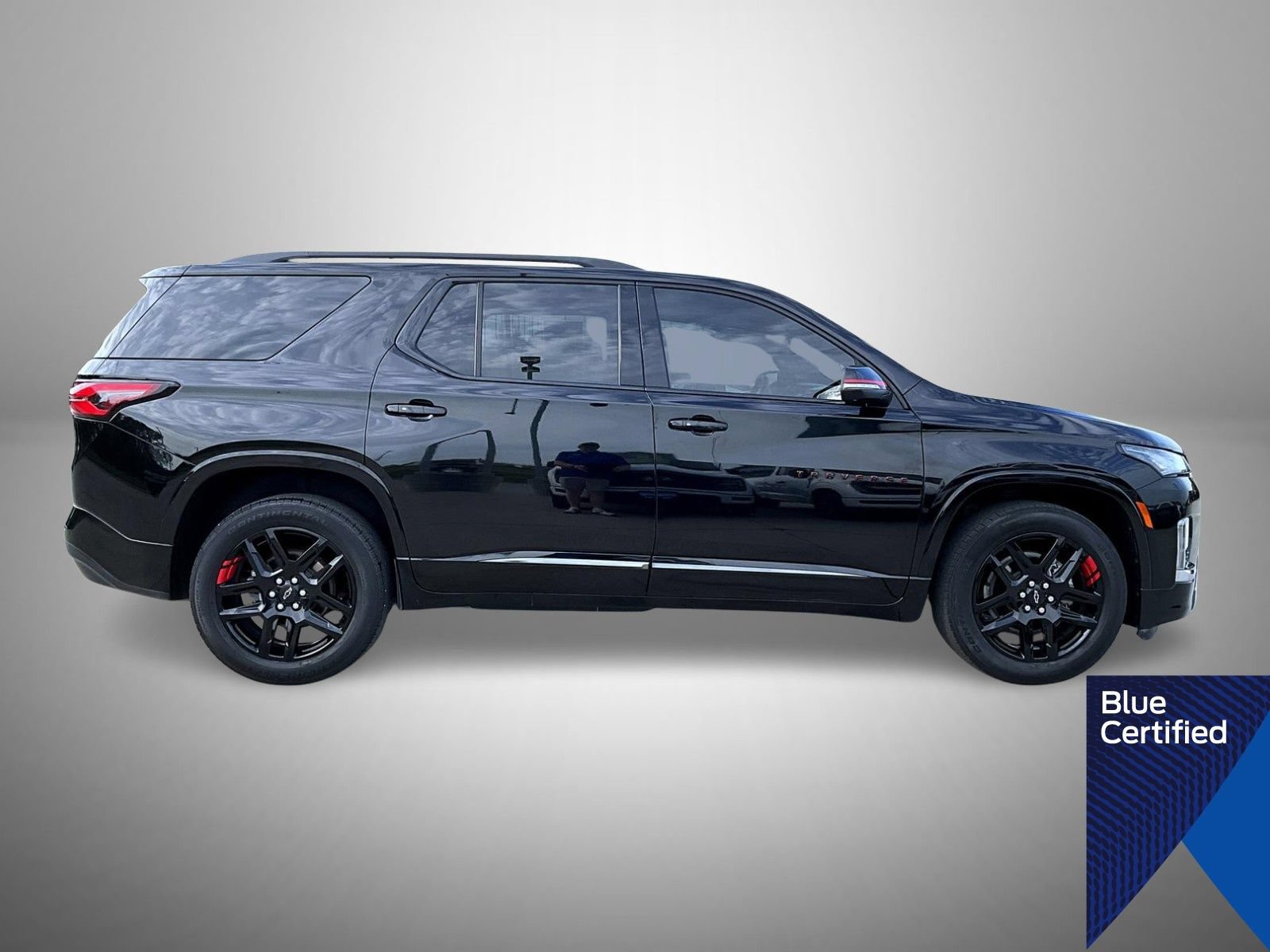 Used 2022 Chevrolet Traverse Premier w/ Redline Edition AWD/4WD image 4