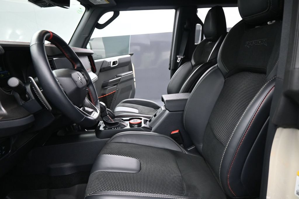 Certified 2026 Ford Bronco Raptor w/ Interior Carbon Fiber Pack AWD/4WD image 9