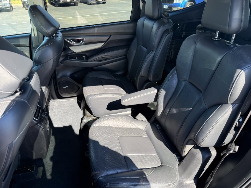 Used 2021 Subaru Ascent Limited w/ Technology Package AWD/4WD image 18