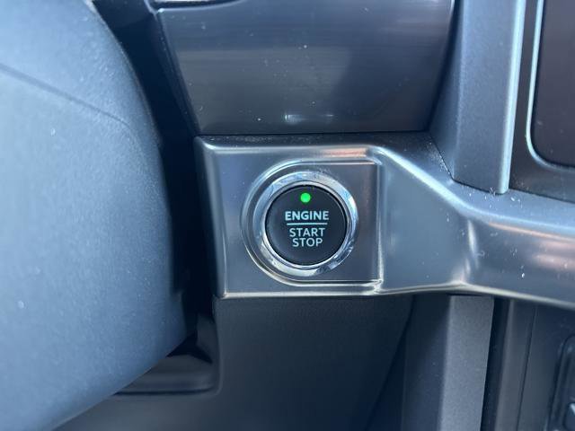 Certified 2023 Ford F150 Lariat w/ Equipment Group 502A High image 14