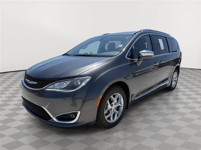 Used 2018 Chrysler Pacifica Limited FWD image 5