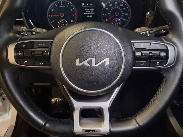 Used 2023 Kia K5 GT-Line image 11