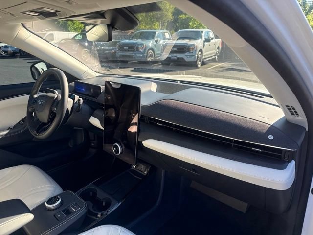Certified 2023 Ford Mustang Mach-E Premium AWD/4WD image 10