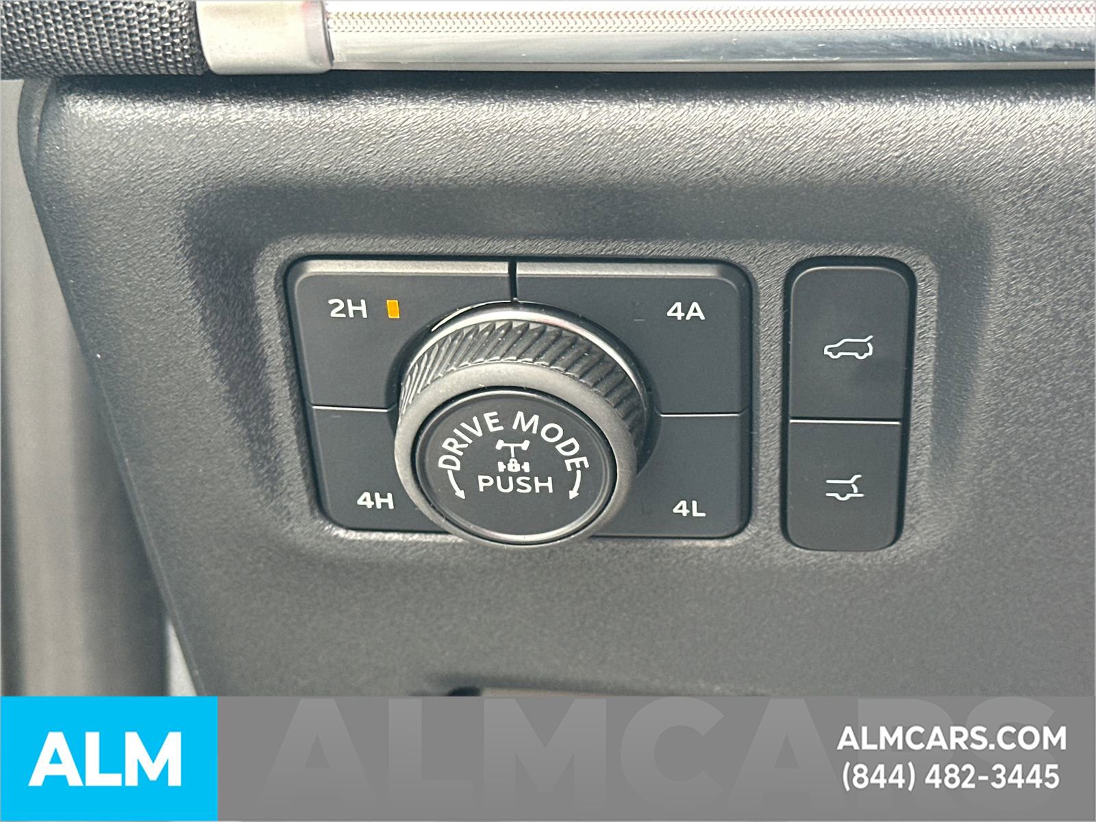 Certified 2025 Ford Expedition Tremor AWD/4WD image 36
