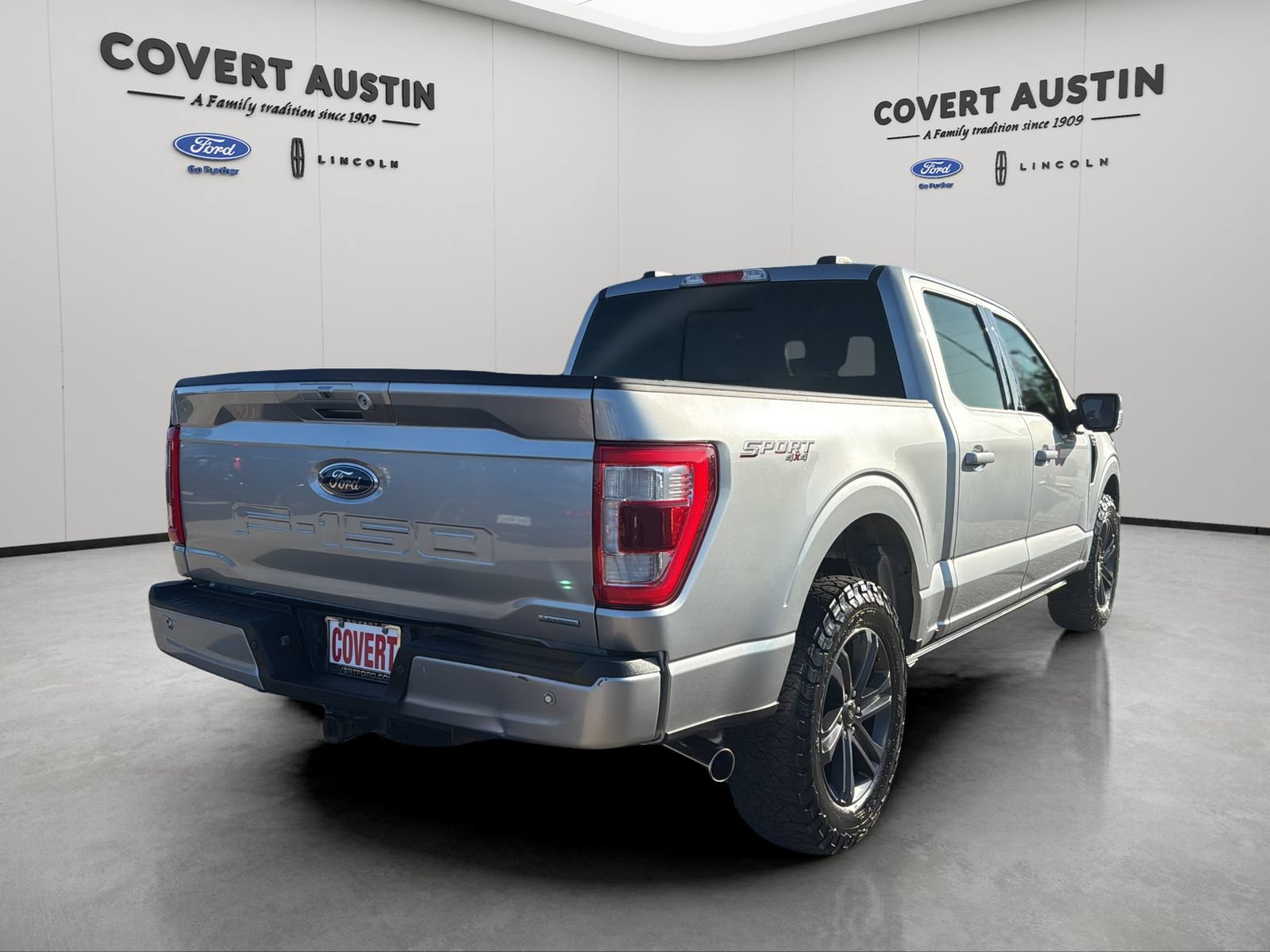 Certified 2023 Ford F150 Lariat w/ Equipment Group 502A High AWD/4WD image 4