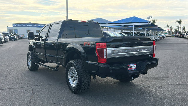 Certified 2022 Ford F250 Platinum w/ FX4 Off-Road Package AWD/4WD image 5