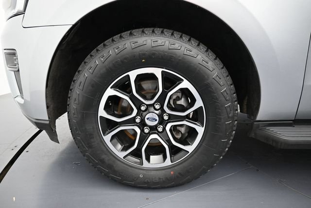 Certified 2024 Ford Expedition XLT AWD/4WD image 9