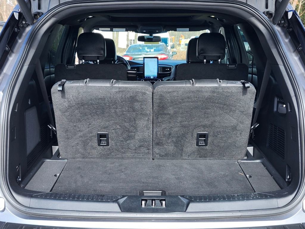 Certified 2022 Ford Explorer ST w/ Equipment Group 401A image 34