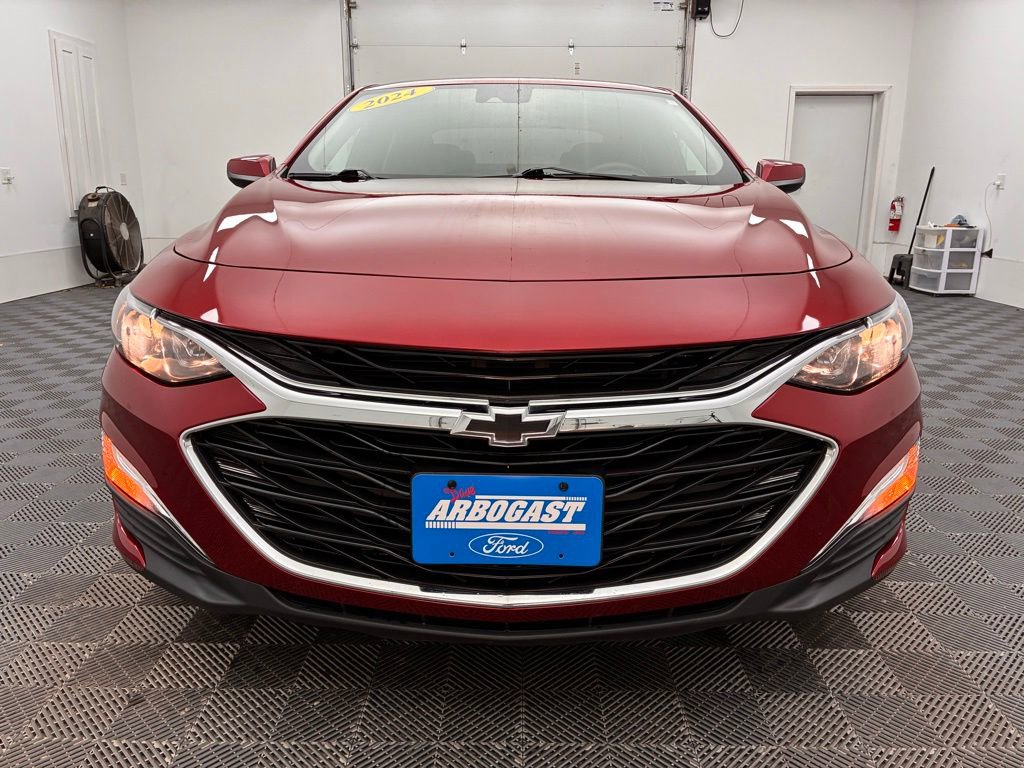 Used 2024 Chevrolet Malibu RS w/ LPO, Floor Liner Package image 13