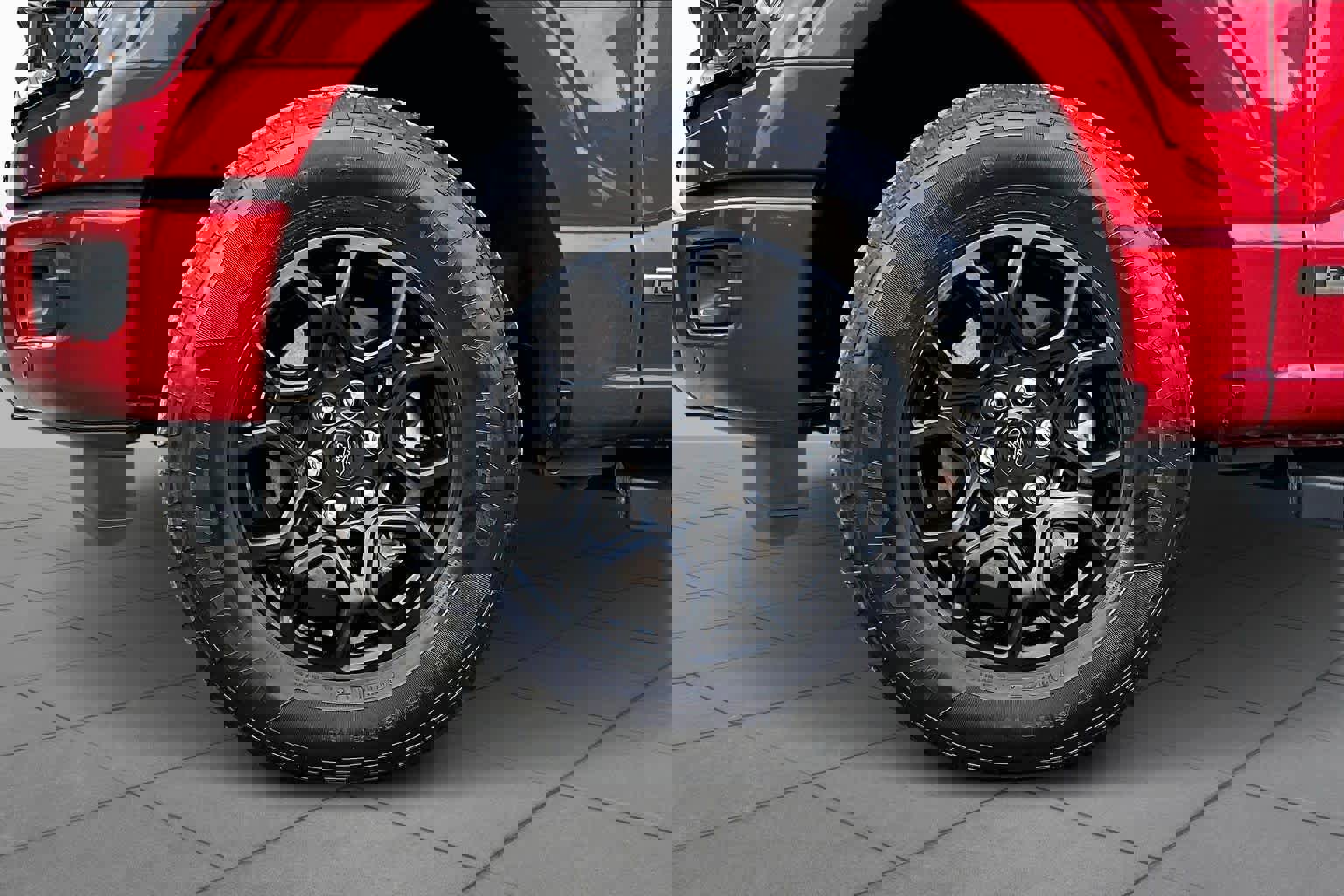 Certified 2024 Ford F150 XLT w/ Equipment Group 302A MID image 16