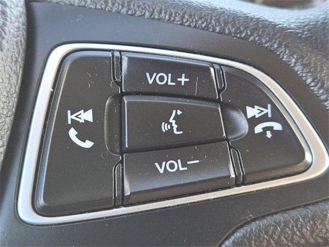 Certified 2018 Ford Escape SE w/ SE Sync 3 Package image 17