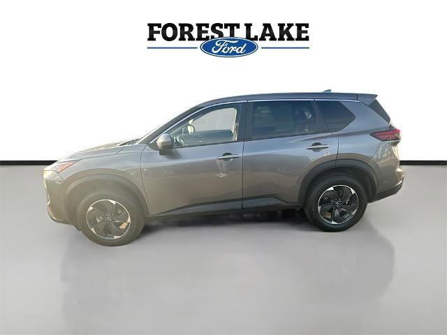 Used 2024 Nissan Rogue SV image 4