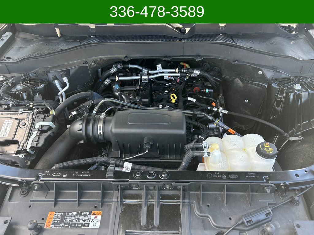Certified 2022 Ford Explorer XLT w/ Equipment Group 202A image 22