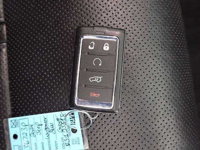 Used 2024 Jeep Wagoneer Series II w/ Flexible Seating Group AWD/4WD image 20