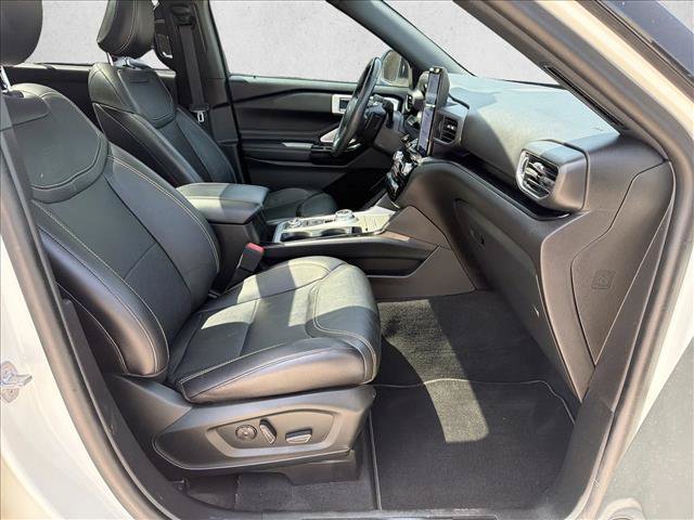 Certified 2022 Ford Explorer ST w/ Equipment Group 401A AWD/4WD image 28