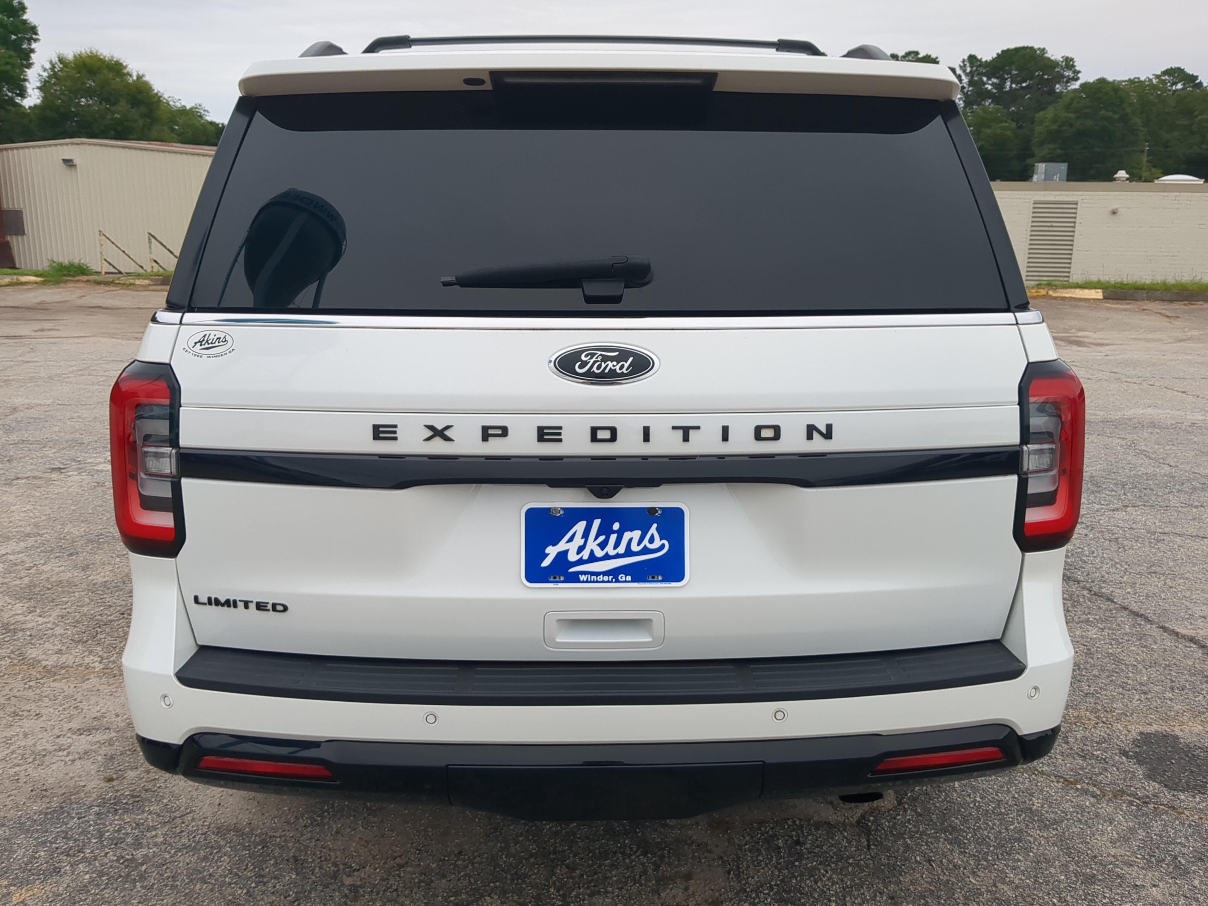 Certified 2022 Ford Expedition Limited AWD/4WD image 4