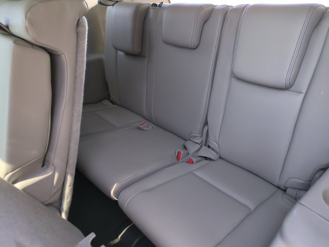 Used 2017 Toyota Highlander Limited FWD image 31