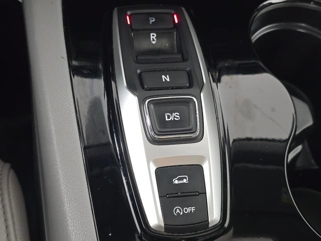 Used 2018 Honda Pilot Touring image 31
