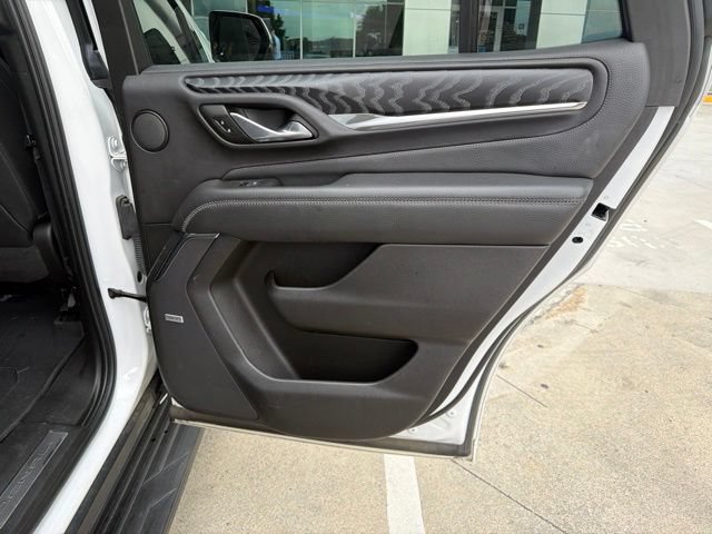Used 2023 GMC Yukon Denali AWD/4WD image 28