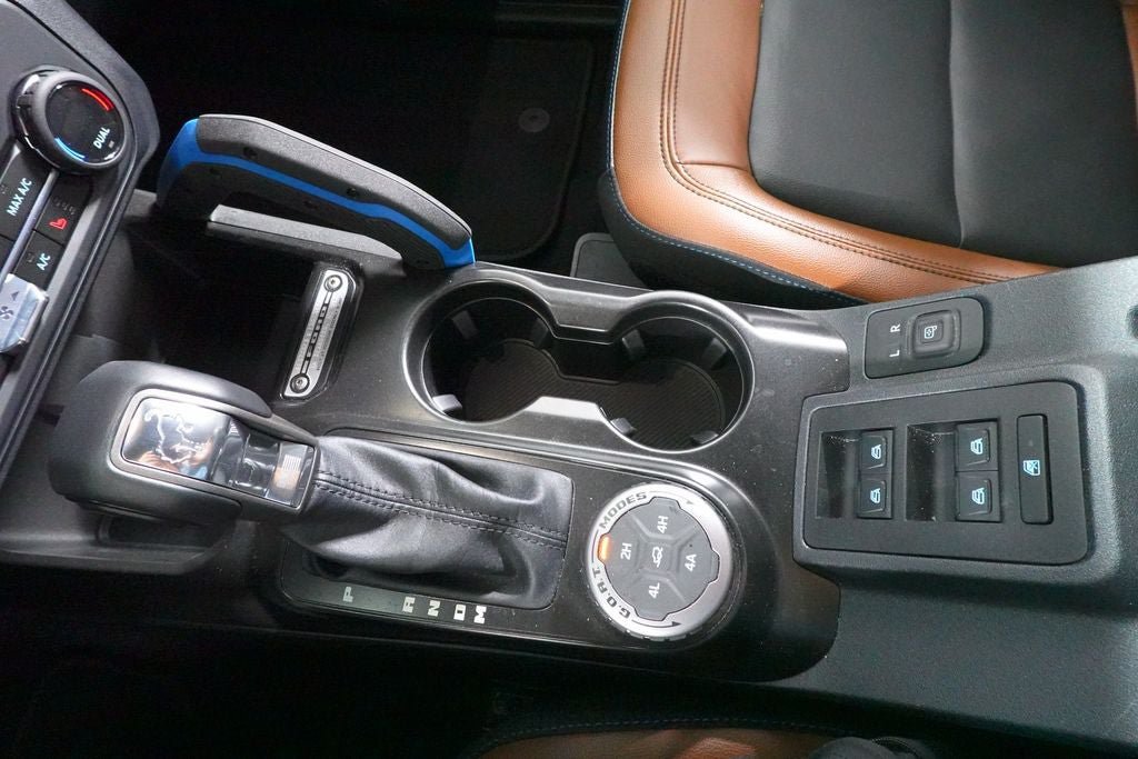 Certified 2023 Ford Bronco Outer Banks w/ Sasquatch Package AWD/4WD image 18