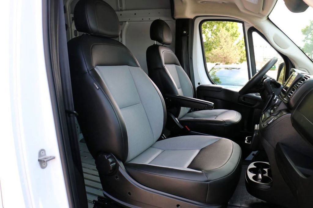 Used 2024 RAM ProMaster 2500 w/ Convenience Group FWD image 16