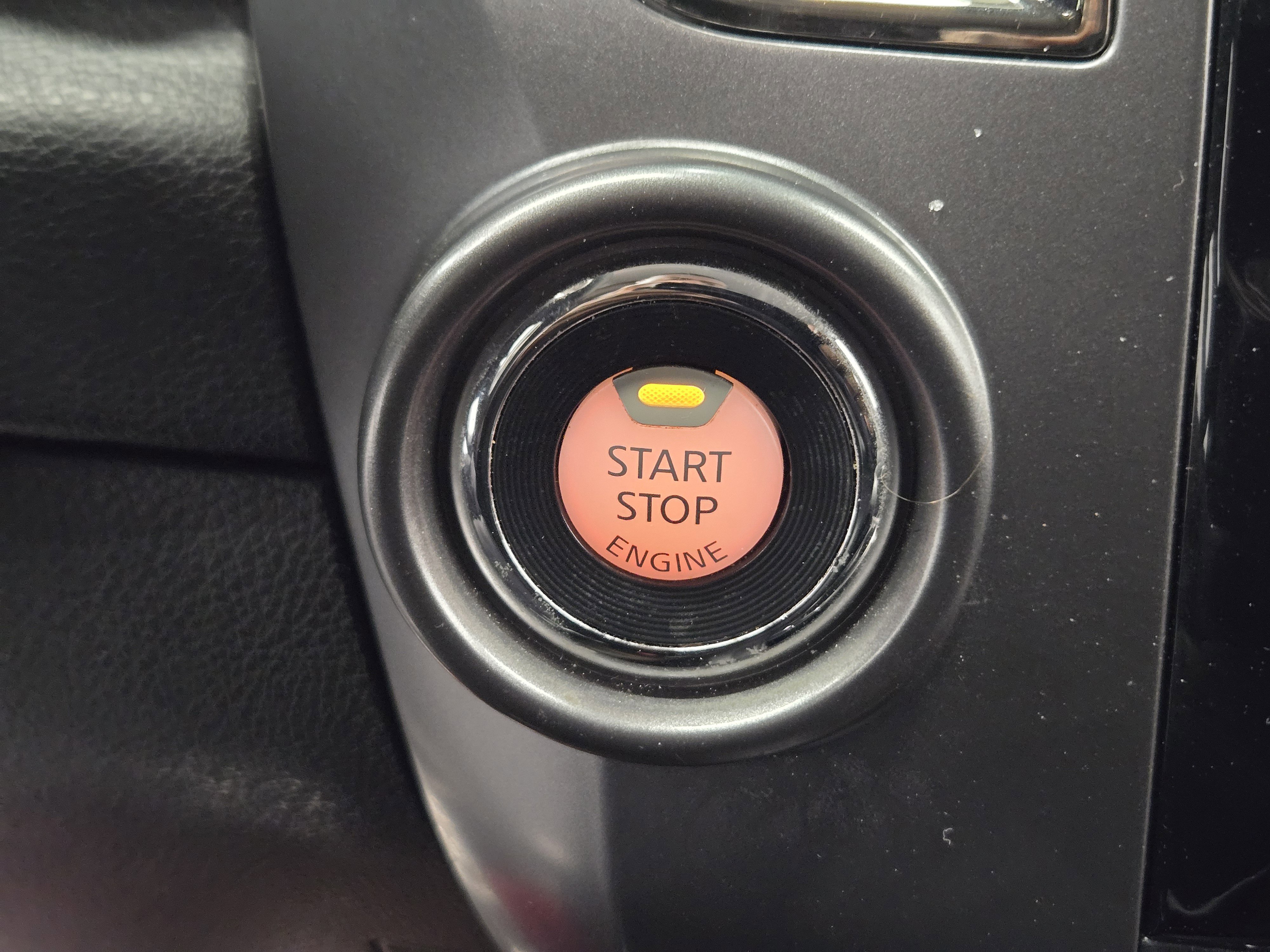 Used 2017 Nissan Titan Platinum Reserve image 19