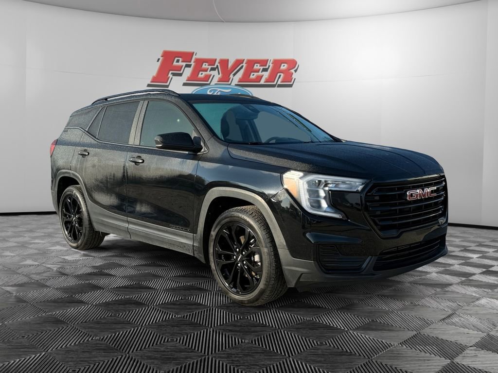 Used 2022 GMC Terrain SLE w/ Driver Convenience Package image 7