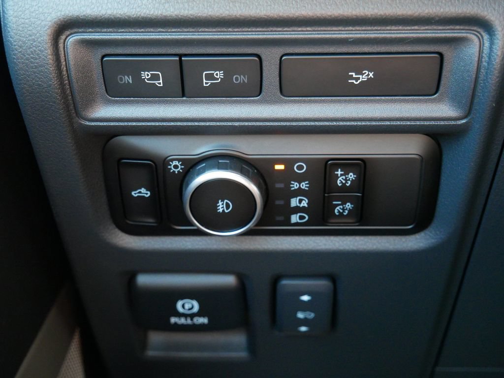 Certified 2023 Ford F150 Lariat AWD/4WD image 17