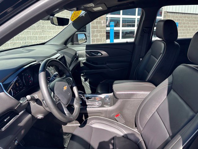 Used 2023 Chevrolet Traverse Premier AWD/4WD image 14