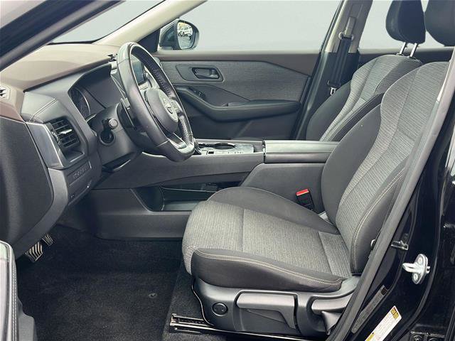 Used 2022 Nissan Rogue S FWD image 10