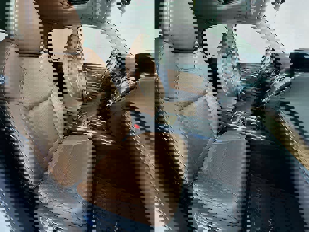 Used 2020 Acura MDX SH-AWD w/ Technology Package image 18