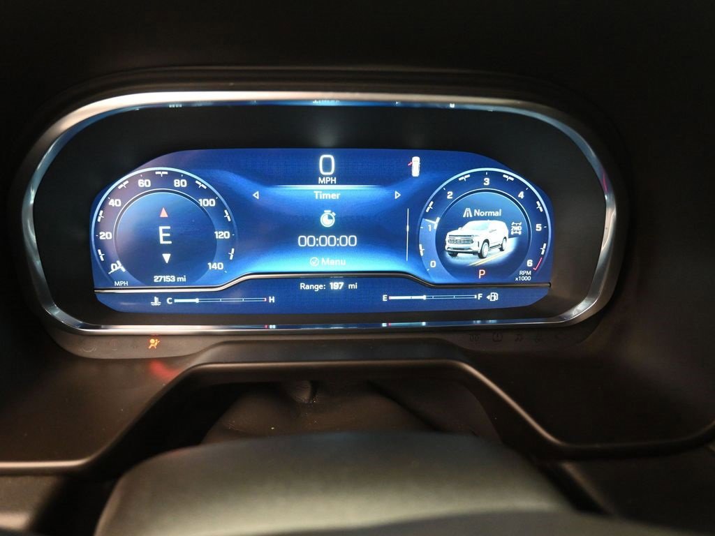 Used 2024 Chevrolet Suburban Z71 w/ Luxury Package image 16