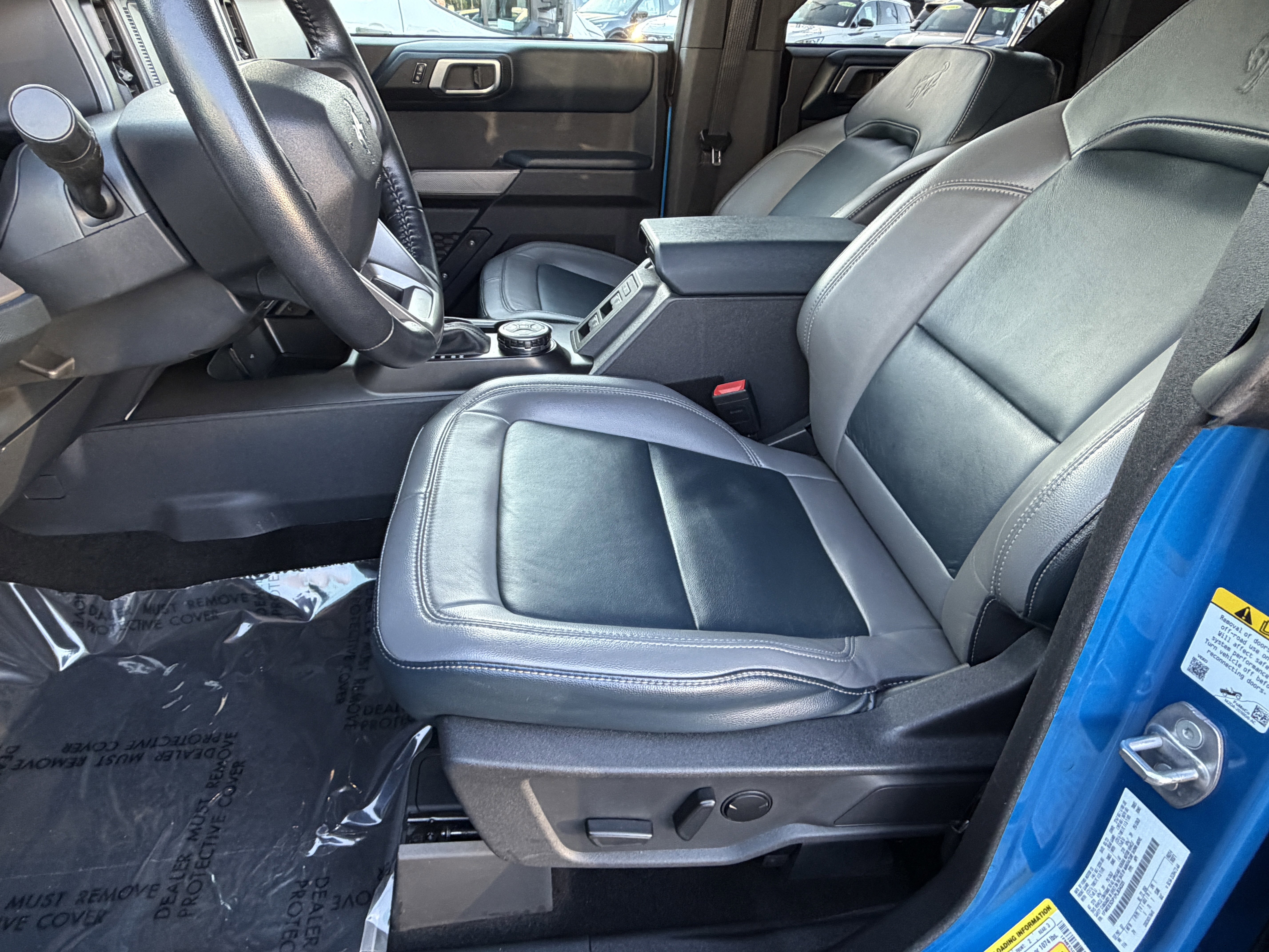 Certified 2023 Ford Bronco Outer Banks w/ Sasquatch Package image 11