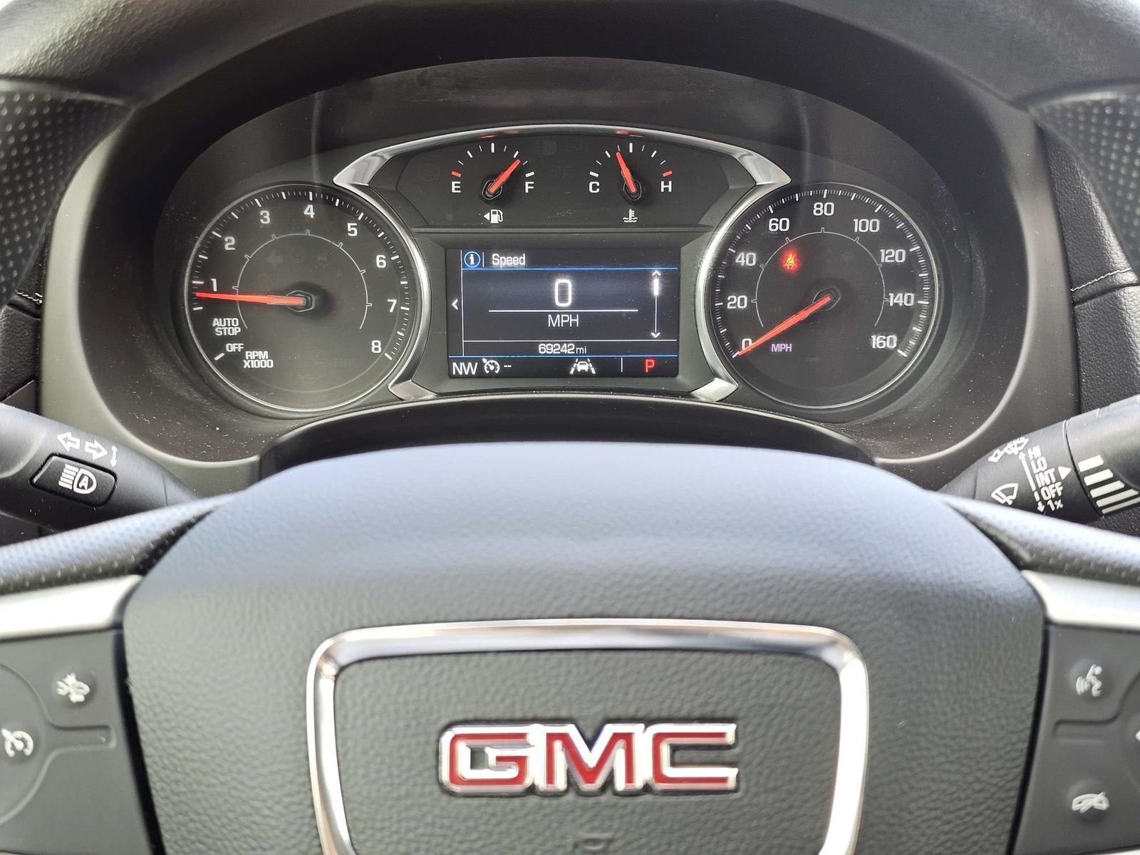 Used 2024 GMC Terrain SLE w/ Driver Convenience Package AWD/4WD image 28
