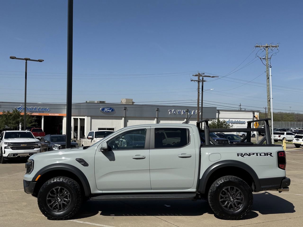 Certified 2024 Ford Ranger Raptor AWD/4WD image 3