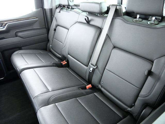 Used 2025 GMC Sierra 1500 Elevation w/ Elevation Premium Package AWD/4WD image 12