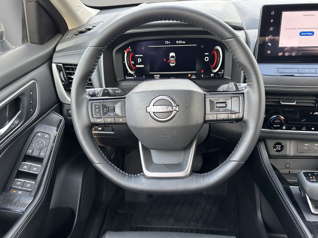 Used 2025 Nissan Rogue Platinum w/ Platinum Premium Package image 13