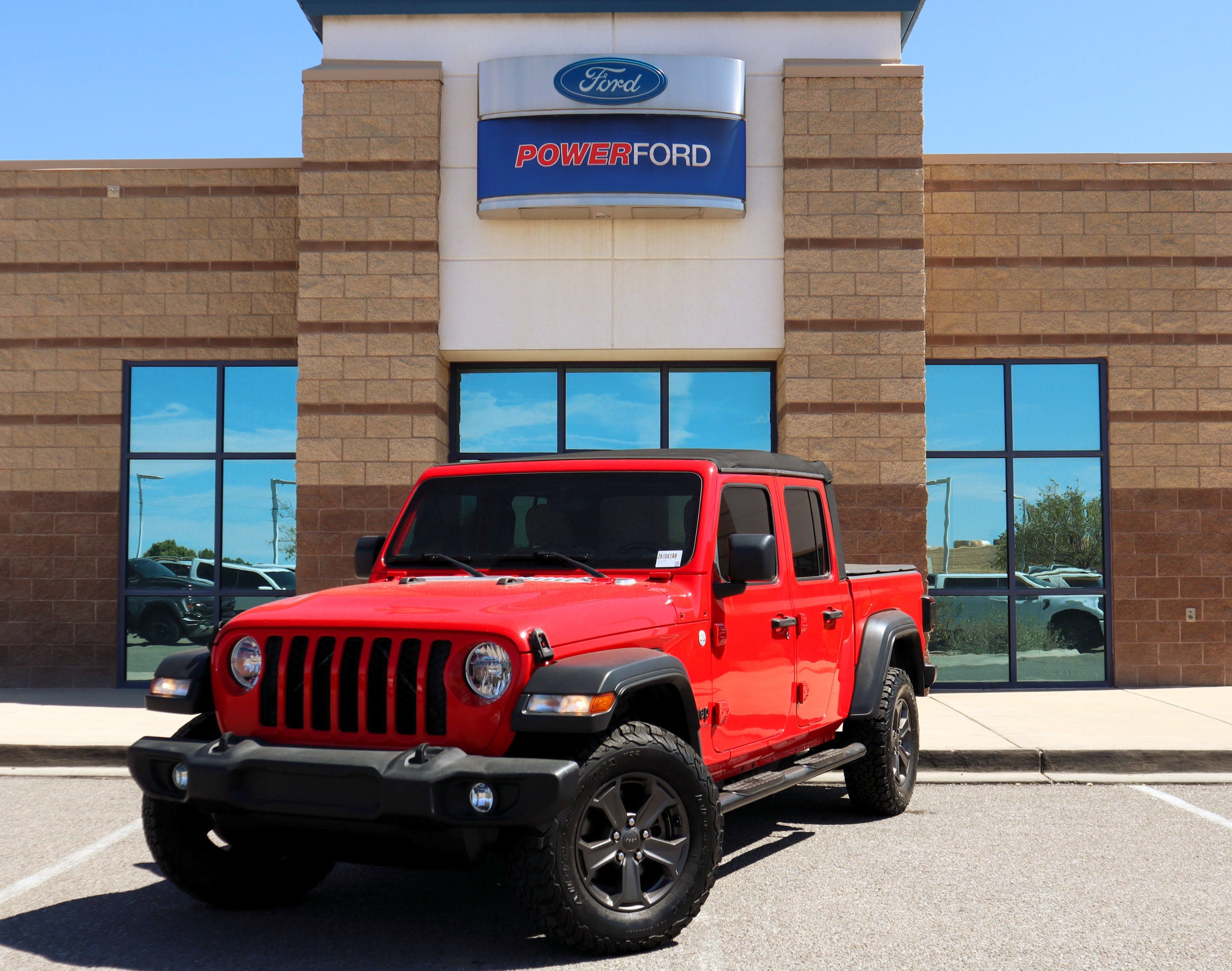 Used 2020 Jeep Gladiator Sport w/ Quick Order Package 24S AWD/4WD image 2