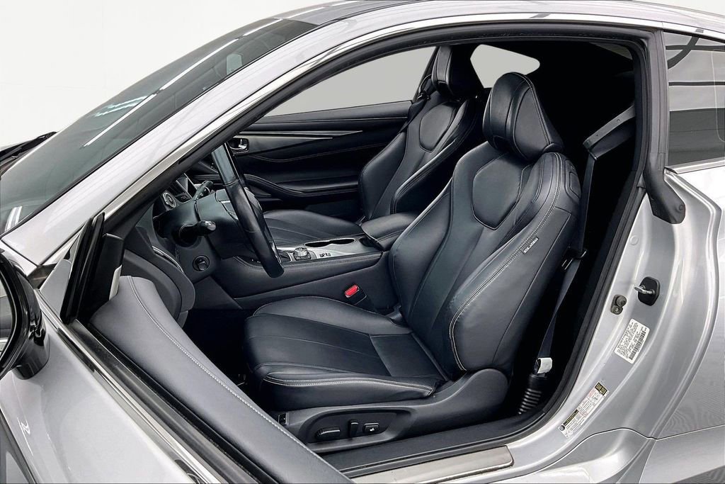 Used 2019 INFINITI Q60 3.0t Luxe w/ Essential Package image 25