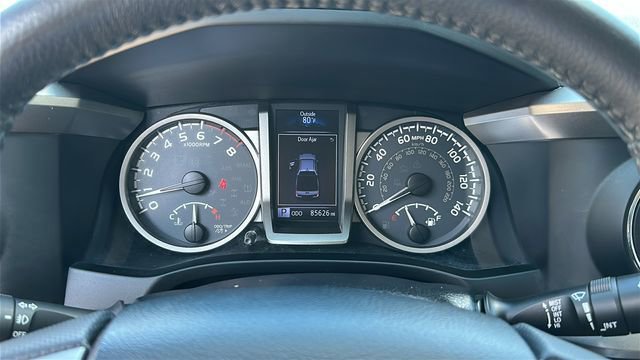 Used 2019 Toyota Tacoma SR5 AWD/4WD image 26