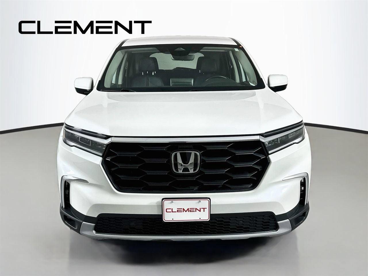 Used 2025 Honda Pilot EX-L image 3